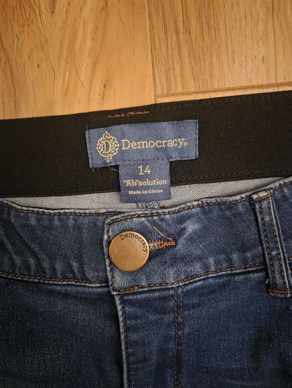 Democracy Ab-solution Bootcut Jeans Size 14 - Picture 3 of 6